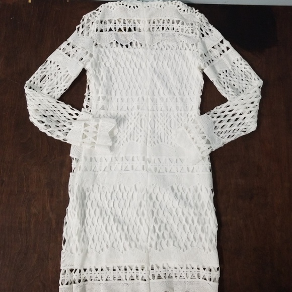 ❤Club L White Cut Out Long Sleeve Party Dress - Picture 7 of 8